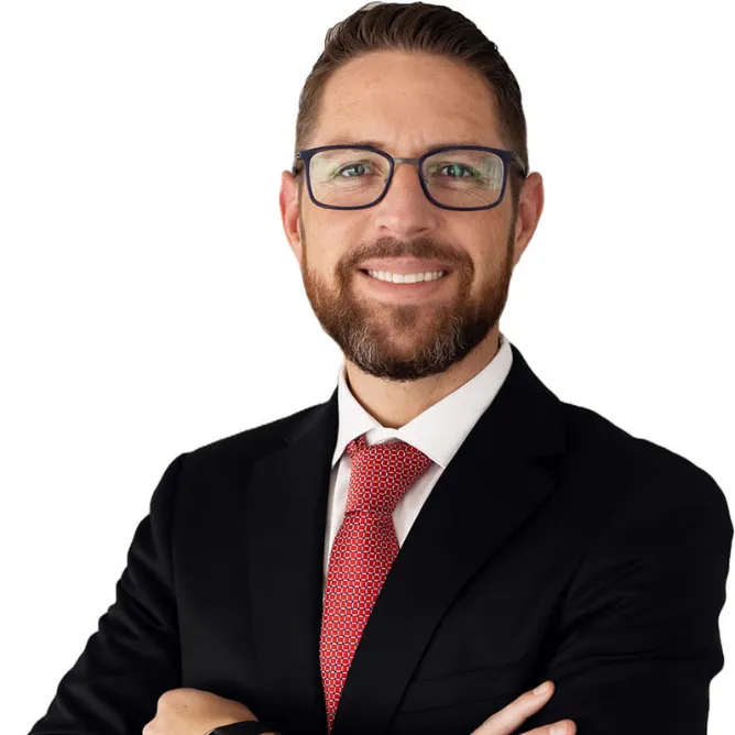Kyle R. Tatum